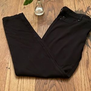 Liverpool Jeans company stretchy black leggings style pants 🖤